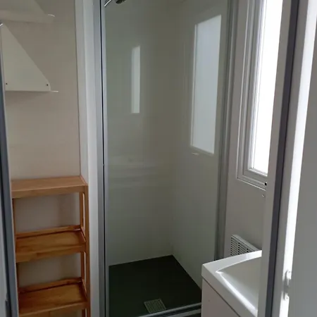 Location Mobil-home Bord De Campsite